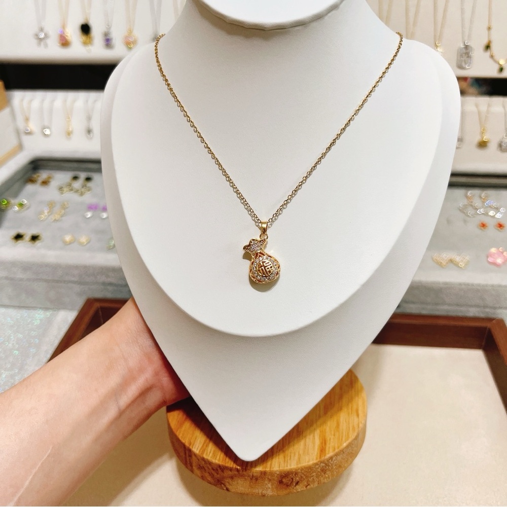 ✨ Good luck”福” bubble money bag Pendant Necklace - Picture 6 of 7